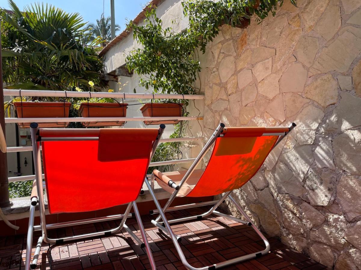 A Un Passo Dal Mare Apartment Lido di Mondello ภายนอก รูปภาพ